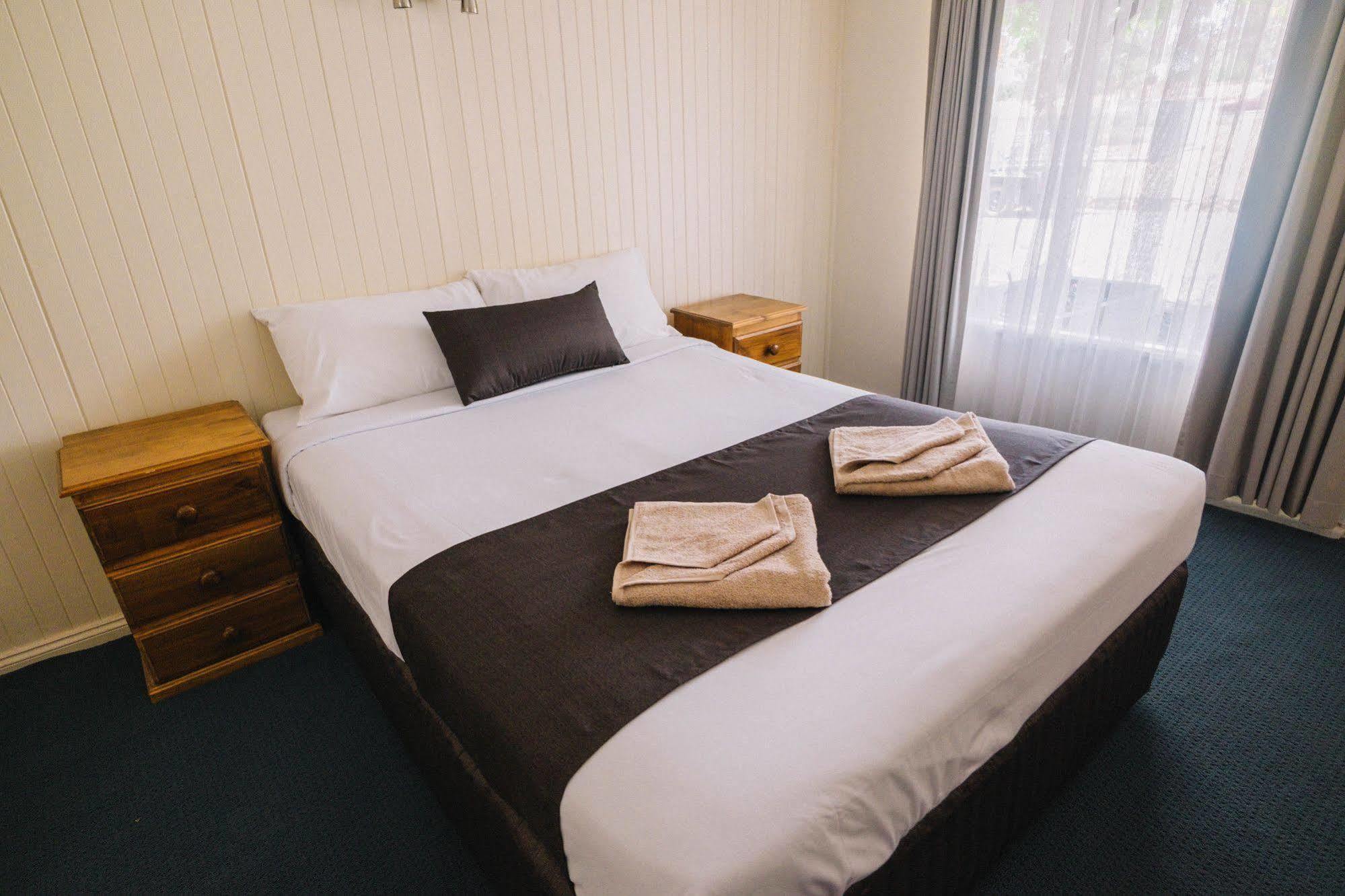 Stawell'S London Motor Inn Exteriér fotografie